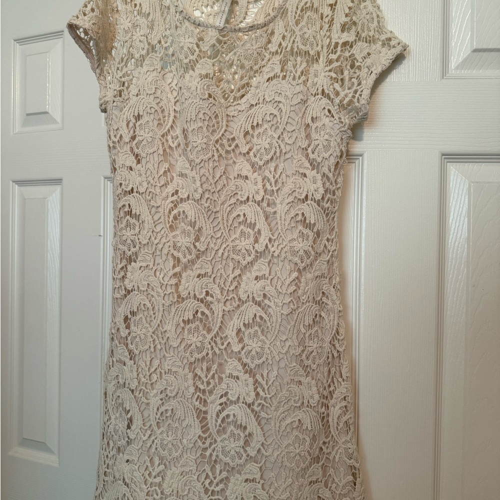 Elegant Lace Dress in Cream